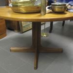 603 5374 DINING TABLE